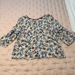 Kirious Los Angeles Floral Blouse Women’s Size M Boho Peasant Bell Sleeve Top